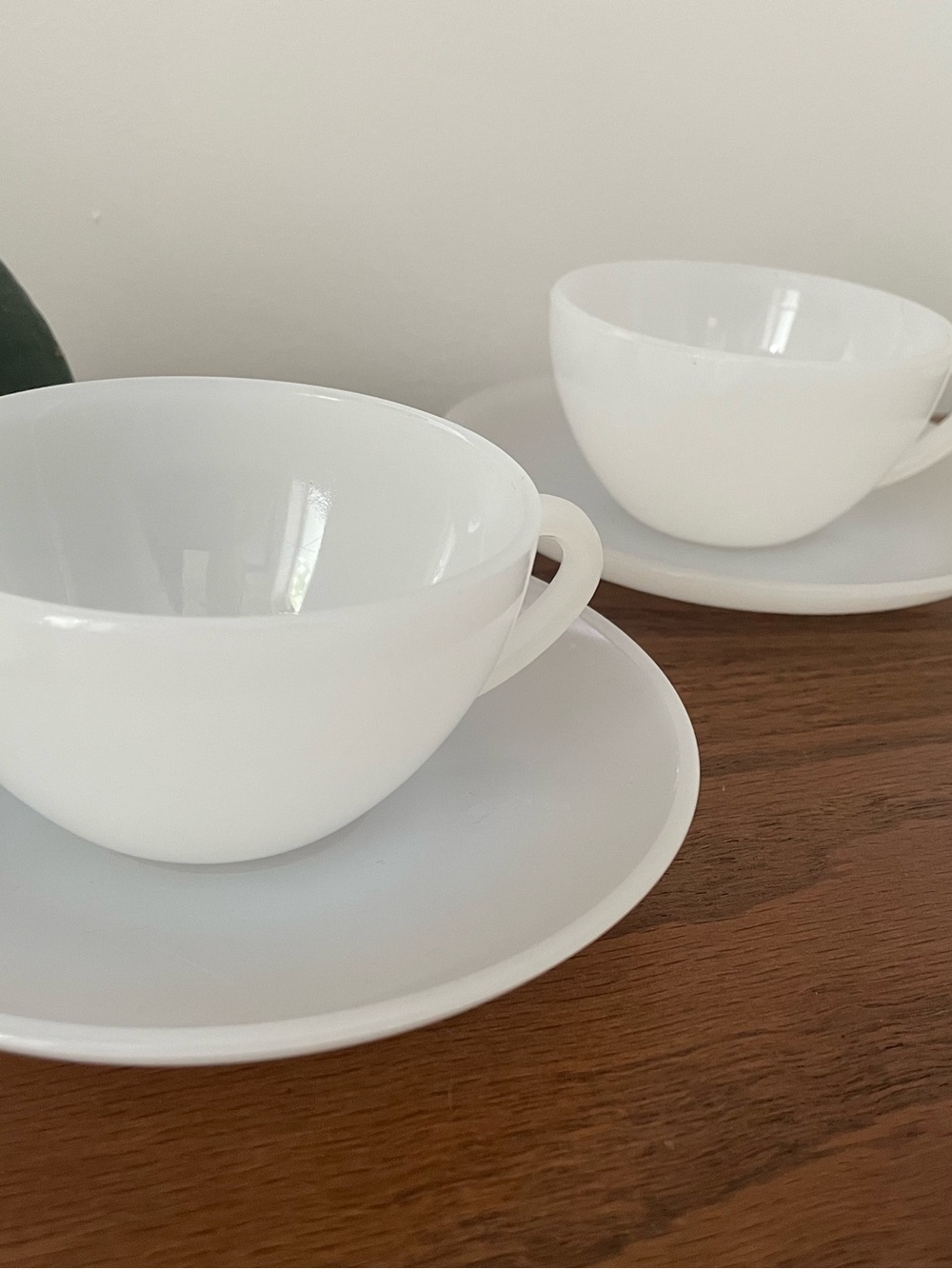 Vintage Arcopal France White Opal Glass Cups & Saucers – Set of 2